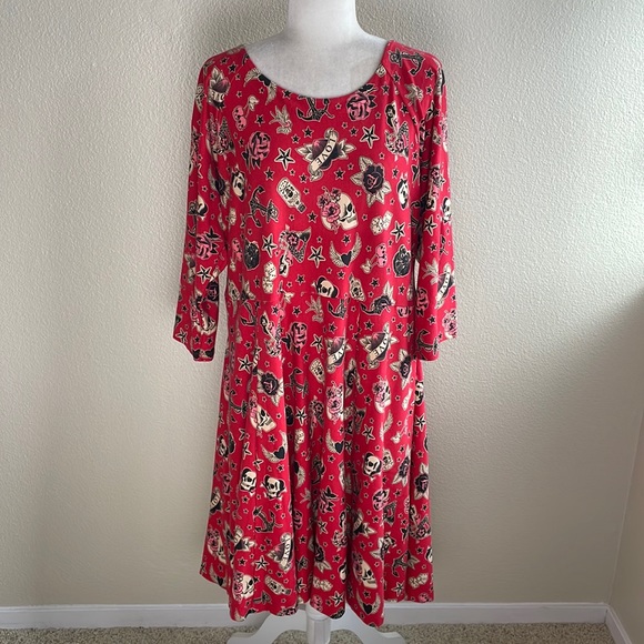 Torrid - Mini Studio Luxe Ponte Babydoll Dress - Picture 4 of 10